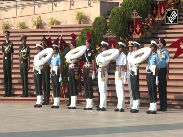 CDS, Army, IAF Chiefs, Navy Vice Chief pay tributes at National War Memorial ahead of Air Force Day