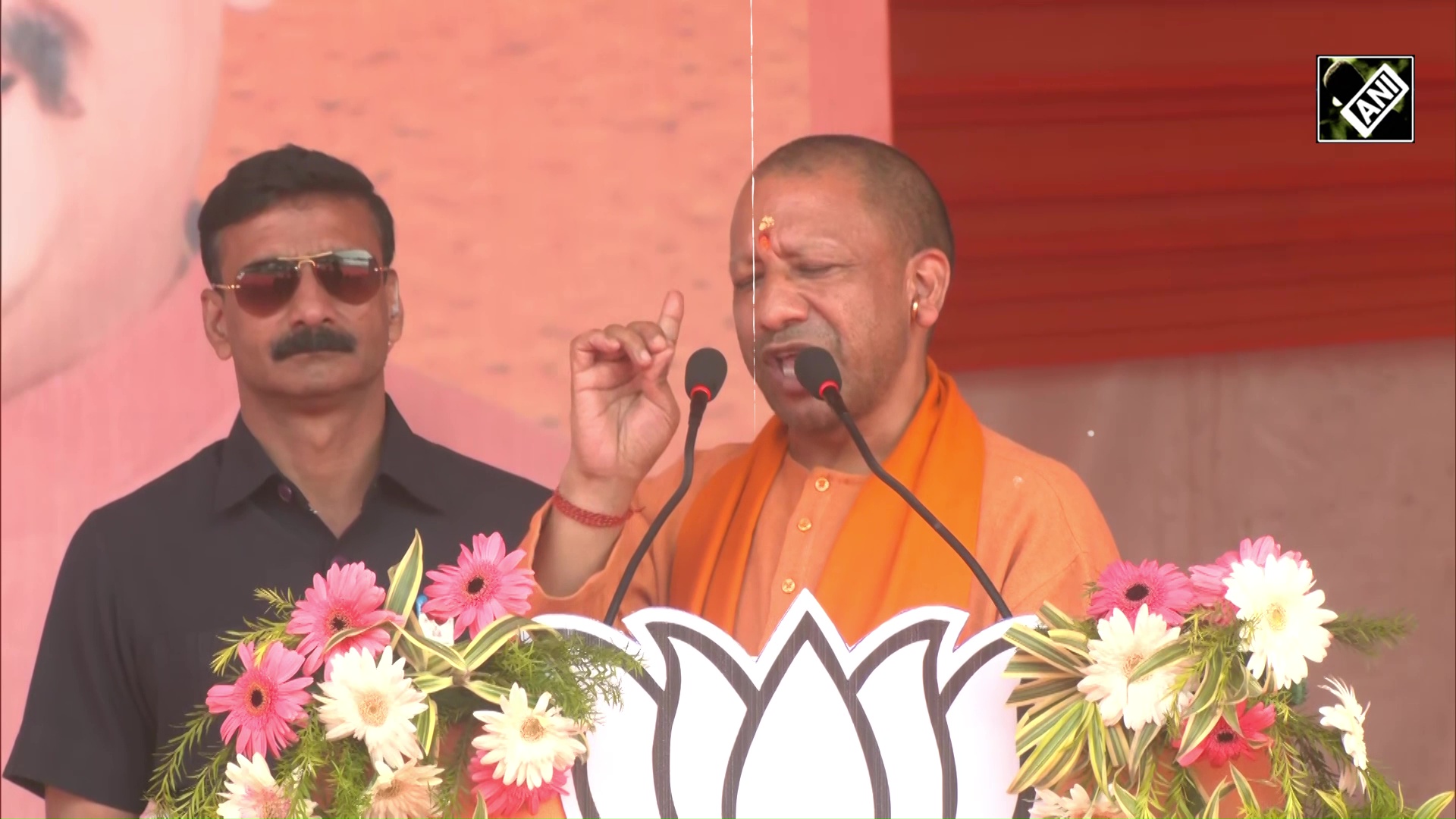 CM Yogi mentions Kashi, Mathura, Ayodhya as he reiterates “Batenge toh Katenge’ slogan in Prayagraj