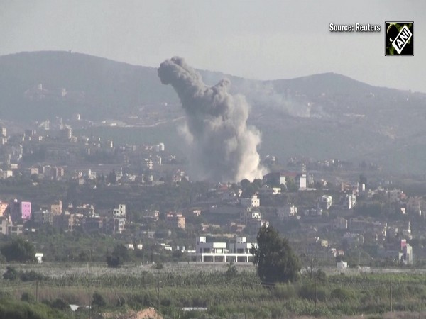 Syrian rebels celebrate victory after capturing Hama from Al Assad forces; vow to liberate Damascus