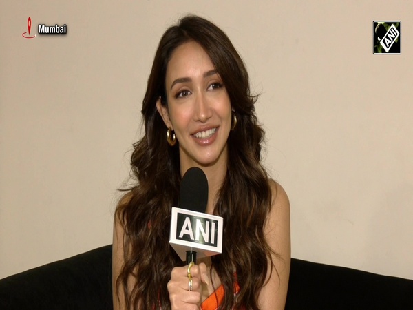 “I was nervous at first...” Shreya Chaudhry on working with Divya Dutta in Bandish Bandits season 2