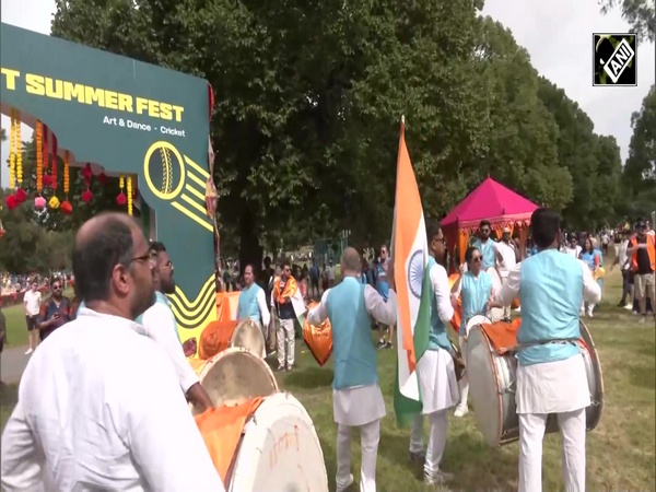 India Vs Australia: Fans dance to rhythm of Dhol-Tasha at Melbourne ahead of Boxing Day Test