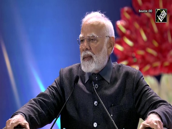 PM Modi remembers Ratan Tata, Osamu Suzuki at Bharat Mobility Global Expo 2025