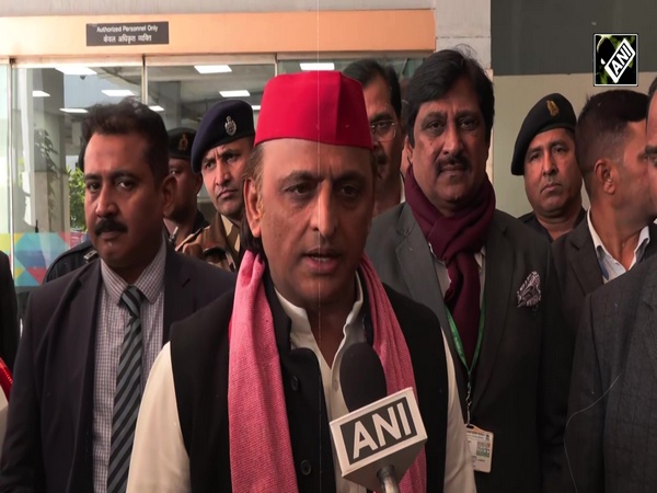 Akhilesh Yadav corners Yogi government over Maha Kumbh stampede