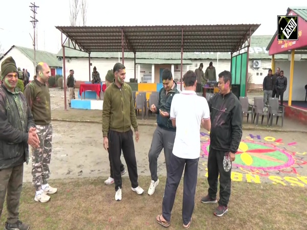 SSB Jawans celebrate Holi in Srinagar, strengthening bonds and honouring traditions