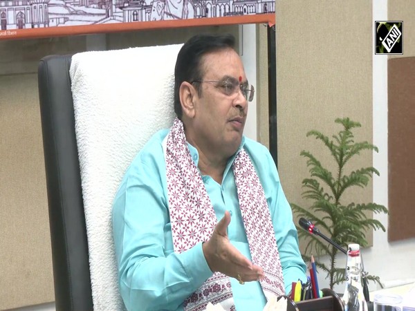 विकास कार्यों को सर्वोच्च प्राथमिकता देते हुए समय से किया जाए पूराः मुख्यमंत्री भजनलाल शर्मा