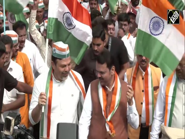 Maharashtra CM Devendra Fadnavis leads Tiranga Yatra in Nagpur to honour armed forces