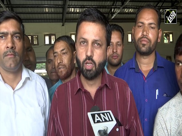 Cocoon Auction Market in Sunderbani boosts sericulture economy in Rajouri, J&K