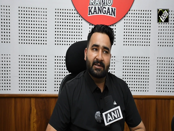 Indian Army launches Radio Kangan 88.4 FM in Ganderbal, empowering youth with public service outreach