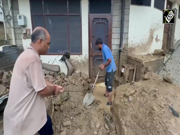 Heavy Rainfall, cloudburst devastates Mandi, 2 dead, rescue operation underway