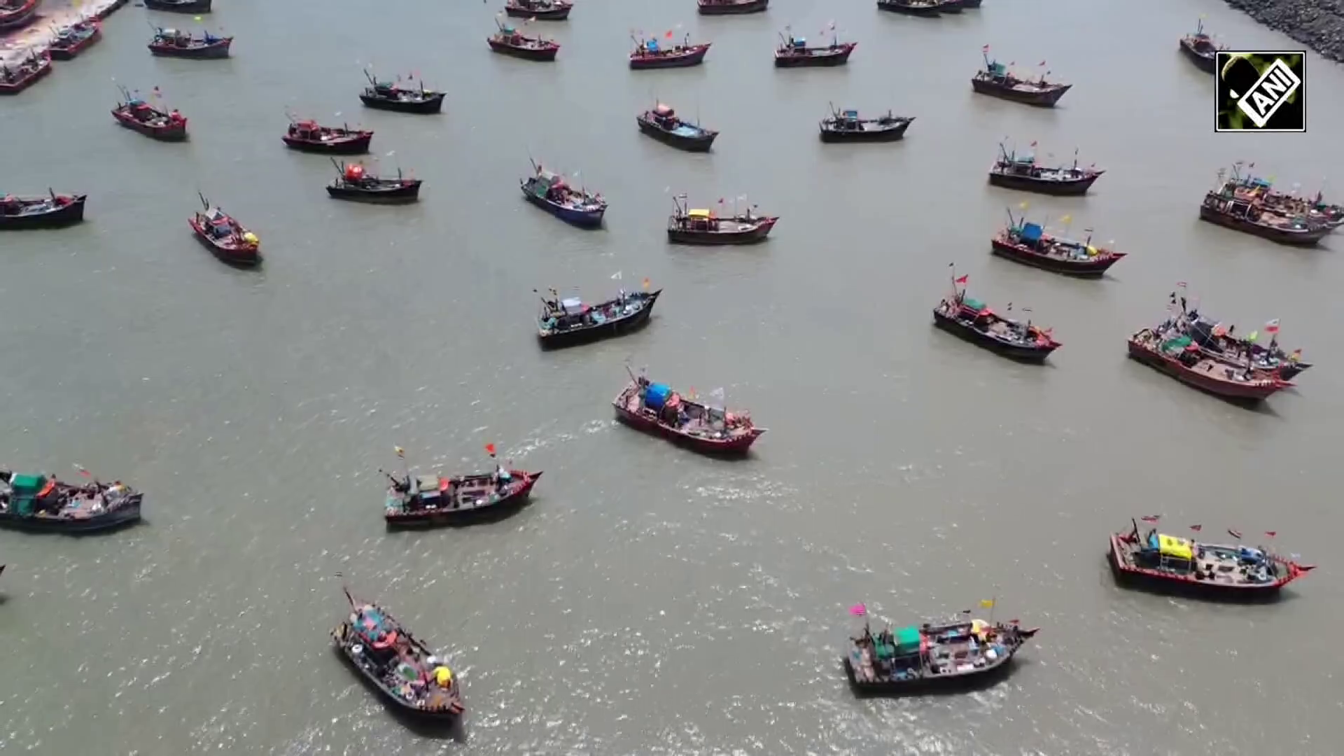 Navigating Towards Safety: ISRO’s GPS Empowers Gujarat’s Fishing Community