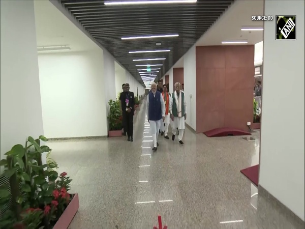 PM Modi visits, inaugurate Kartavya Bhavan | India's most advanced state-of-the-art Govt building