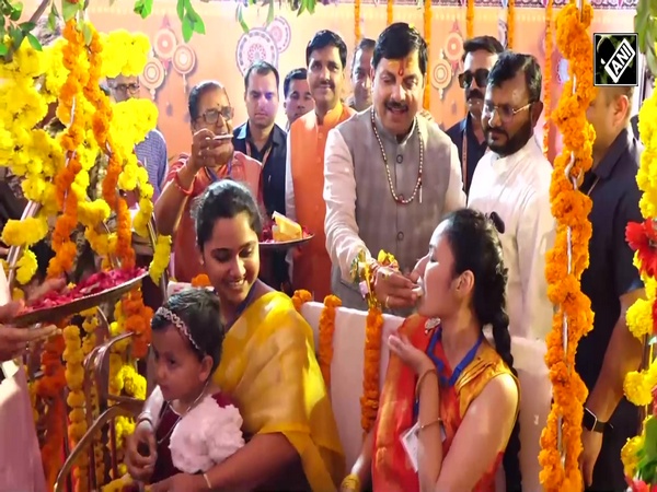Bandipora DC along with SSP flags off ‘Chota Amarnath’ Yatra in Bandipora