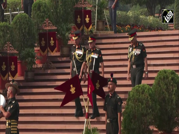 Army Chief Upendra Dwivedi lays wreath at National War Memorial on ‘Shaurya Diwas’
