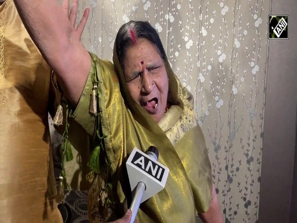 Cricketer Dipti Sharma’s family rejoices India’s 52-run ICC World Cup win against South Africa