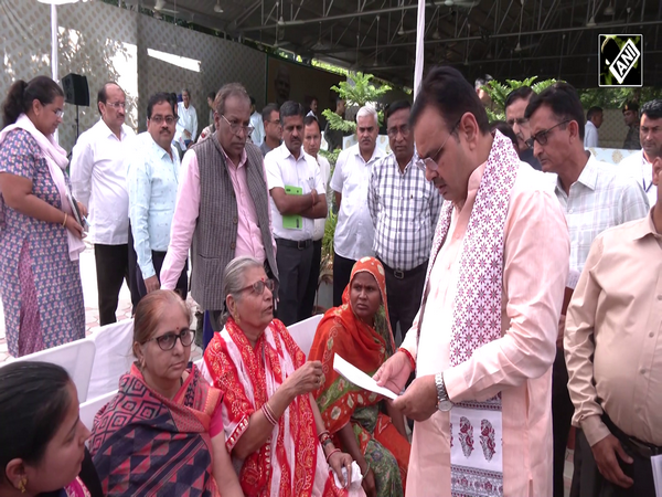 अधिकारी लोगों की समस्याओं का प्राथमिकता के आधार पर करें निराकरणः मुख्यमंत्री भजनलाल शर्मा