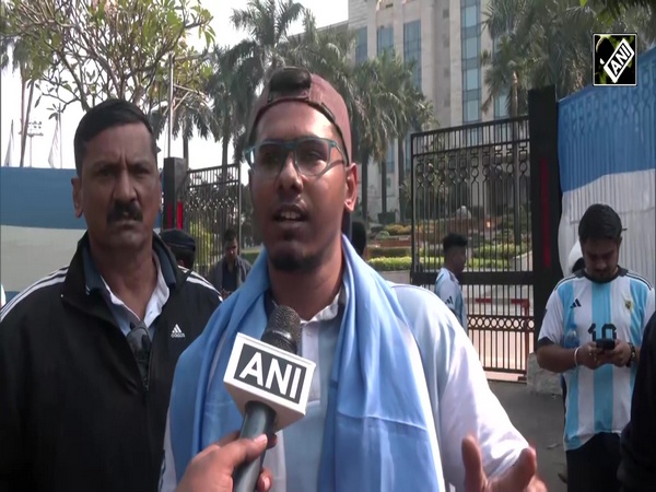 Messi’s angry fans in Kolkata throw chairs, bottles on Salt Lake Stadium after star leaves quickly