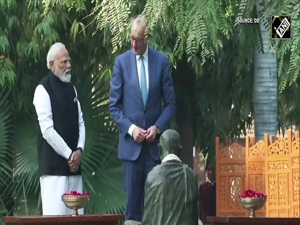PM Modi and German Chancellor Friedrich Merz visit Sabarmati Ashram in Ahmedabad