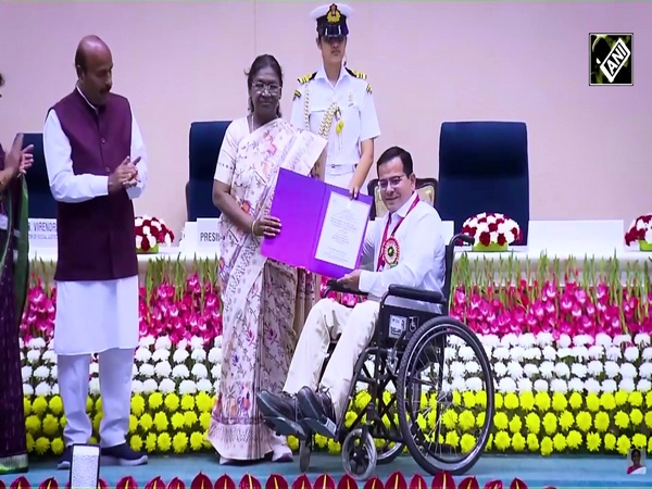 From YouTube to Online Classes: Gujarati Teacher’s Initiative for the ‘Deaf-Mute’