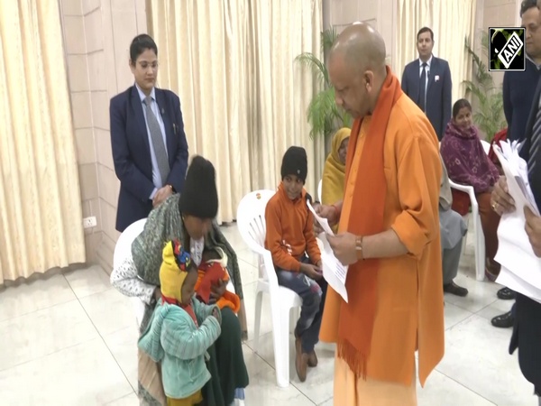 Must Watch Video! CM Yogi Adityanath’s playful moments with kid at ‘Janta Darshan’ in Lucknow