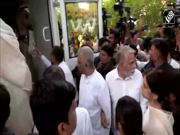 Mortal remains of Maharashtra Dy CM Ajit Pawar taken to Vidya Pratishthan ground for last rites