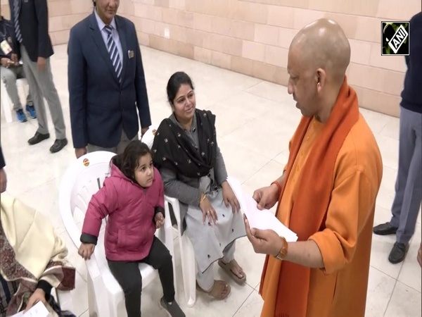 UP CM Yogi Adityanath immediately orders admission for student at Janta Darshan in Lucknow
