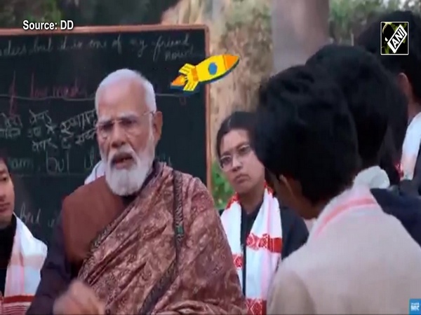 CM Bhupendra Patel and Haryana CM Nayab Saini listen to 9th Edition of ‘Pariksha Pe Charcha’ 2026