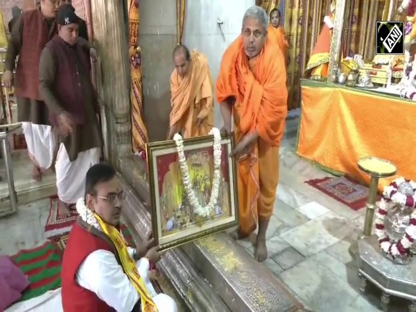 Rajasthan Chief Minister Bhajanlal Sharma offers prayers at Govind Dev Ji Temple in Jaipur