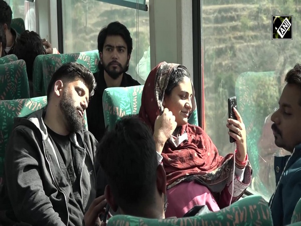 Kashmir Gets first Vistadome Coach as Budgam–Katra Train extends to Vaishno Devi Shrine