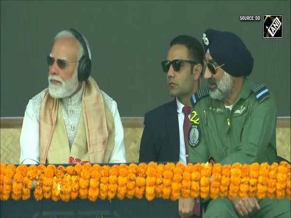 PM Modi Witnesses IAF Spectacular Air Show at Dibrugarh ELF Featuring Sukhoi Su-30MKI & Rafale