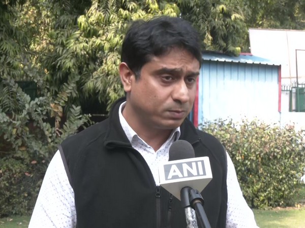 Congress doubles down on shirtless protest against PM Modi at AI Summit in Bharat Mandapam