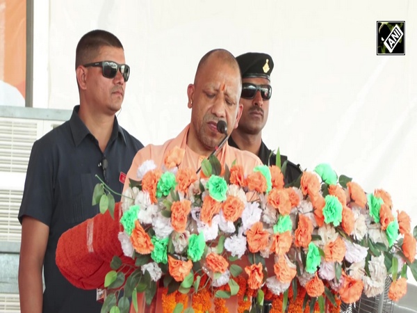 “Bangladesh में Hindu की हत्या पर…” UP CM Yogi Adityanath all-out attack on CM Mamata Banerjee