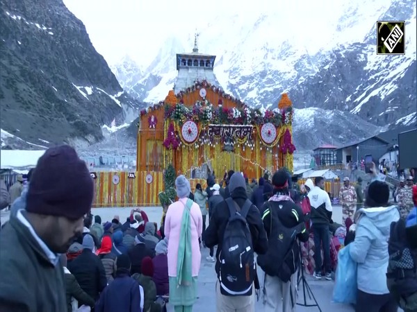 Devotees throng the temple as the portals of Shri Kedarnath Dham open from today