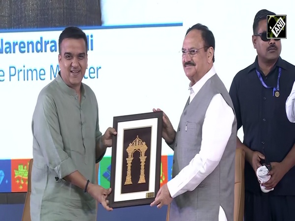 Vibrant Gujarat Regional Conference in Surat unlocks massive growth push