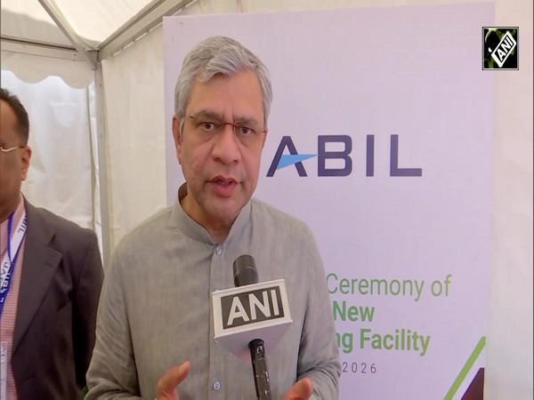 Ashwini Vaishnaw’s ‘Big Message’ on Manufacturing electronic components of AI data centres in India