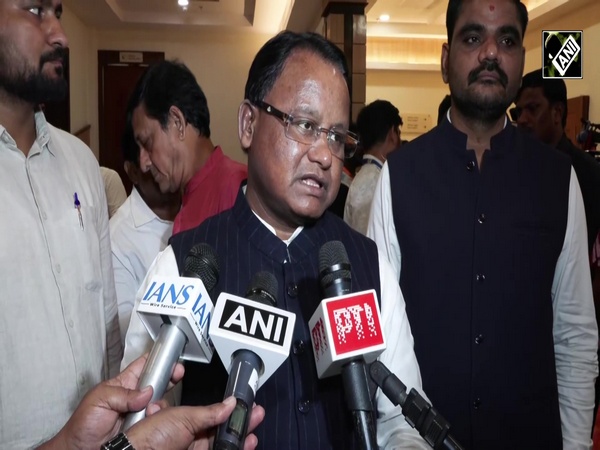 Odisha CM Mohan Charan Majhi honours film personalities at the 35th and 36th State Film Awards