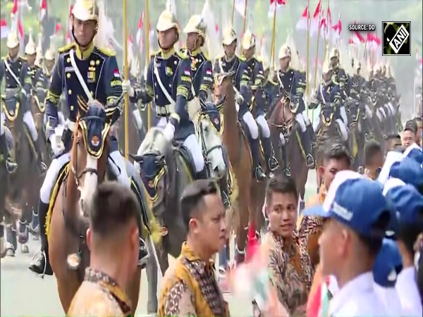 WATCH: Prime Minister Modi receives grand ceremonial welcome in Jakarta, Indonesia