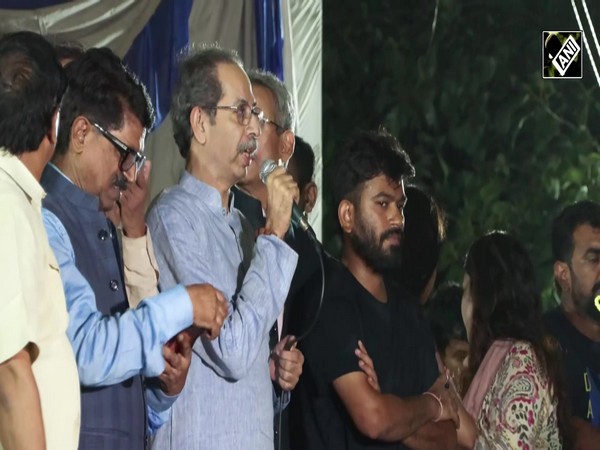 “Maharashtra is with you…” Uddhav Thackeray joins students, CJP at Jantar Mantar protest
