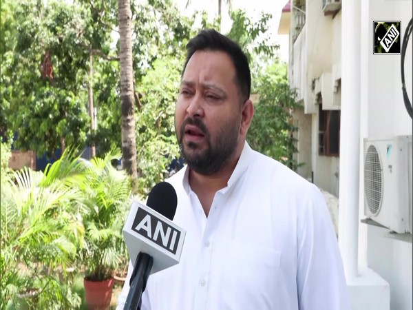 'बच्चों पर AK-47 चलाई': Tejashwi Yadav hits out at Bihar govt over siwan firing allegations