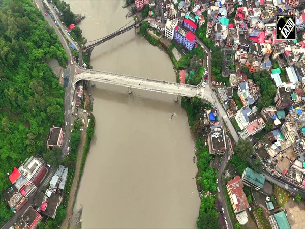 Must Watch! Stunning drone shots capture fog-covered Manali and Mandi in Himachal Pradesh
