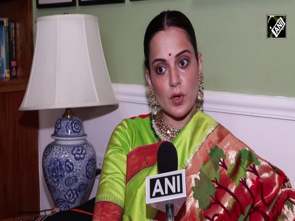 Kangana slams Bollywood, Naseeruddin; over 'Pakistan love' | WATCH exclusive interview