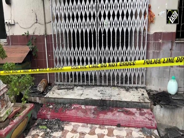 Shocking! Seven killed in hotel fire in WB’s Tarapith, short circuit suspected cause | Bengal Fire