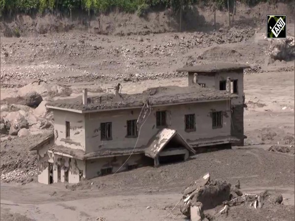 After massive destruction, is Nepal at risk of another devastating flood? China sounds major alarm