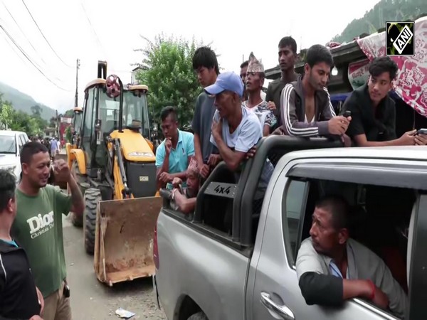 Nepal Floods: Scores of volunteers’ head to Devighat as massive rescue, cleanup drive gets underway