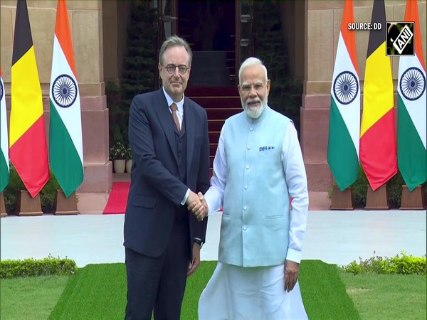 Delhi: PM Modi meets Prime Minister of Belgium Bart De Wever at Hyderabad House