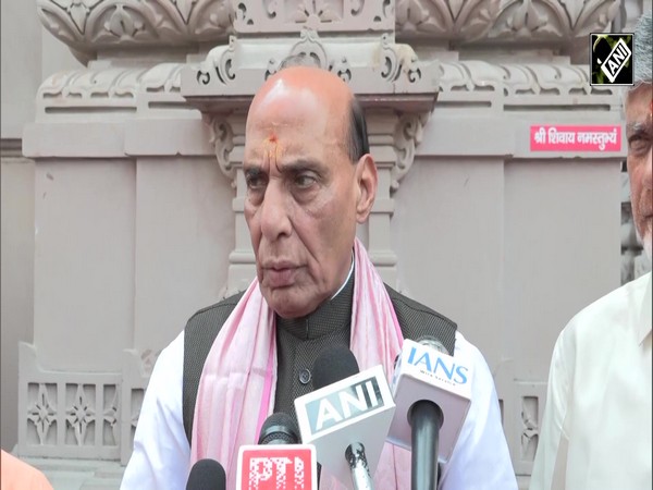 Defence Min Rajnath, CM Yogi, Naidu and Union Min Chirag Paswan offer prayers at Kashi Vishwanath