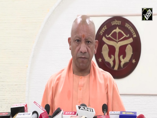 CM Yogi demands Congress’ apology at press conference after ECI clarification