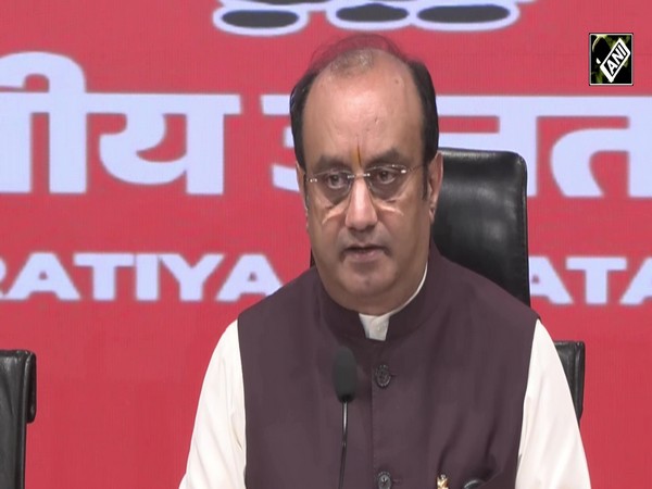 Sudhanshu Trivedi blasts ‘emergency’ narrative over CJP protest crackdown against CEC Gyanesh Kumar