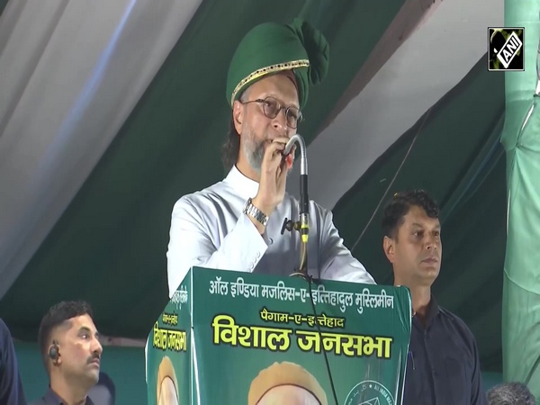 ‘Abdul will become MLA, MP’: Owaisi attacks Akhilesh, calls for independent muslim leadership in UP