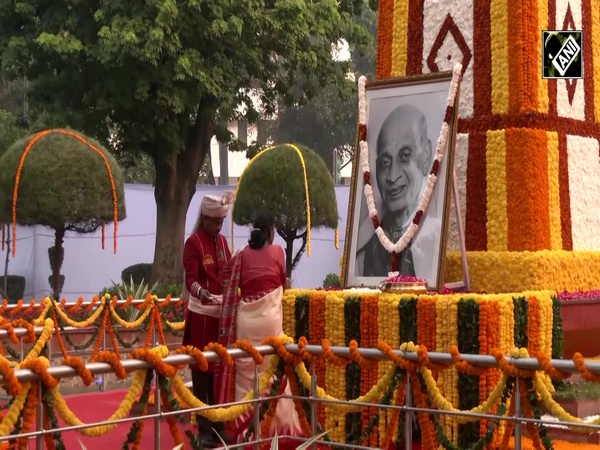 Sardar Vallabhbhai Patel's Birth Anniversary: President Droupadi Murmu, HM Amit Shah Pay Tributes