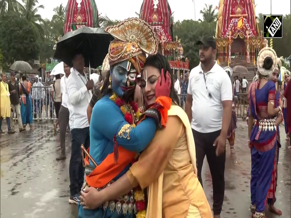 Puri decked up as devotees ardently awaiting return chariot of Lord Jagannath from Gundicha temple
